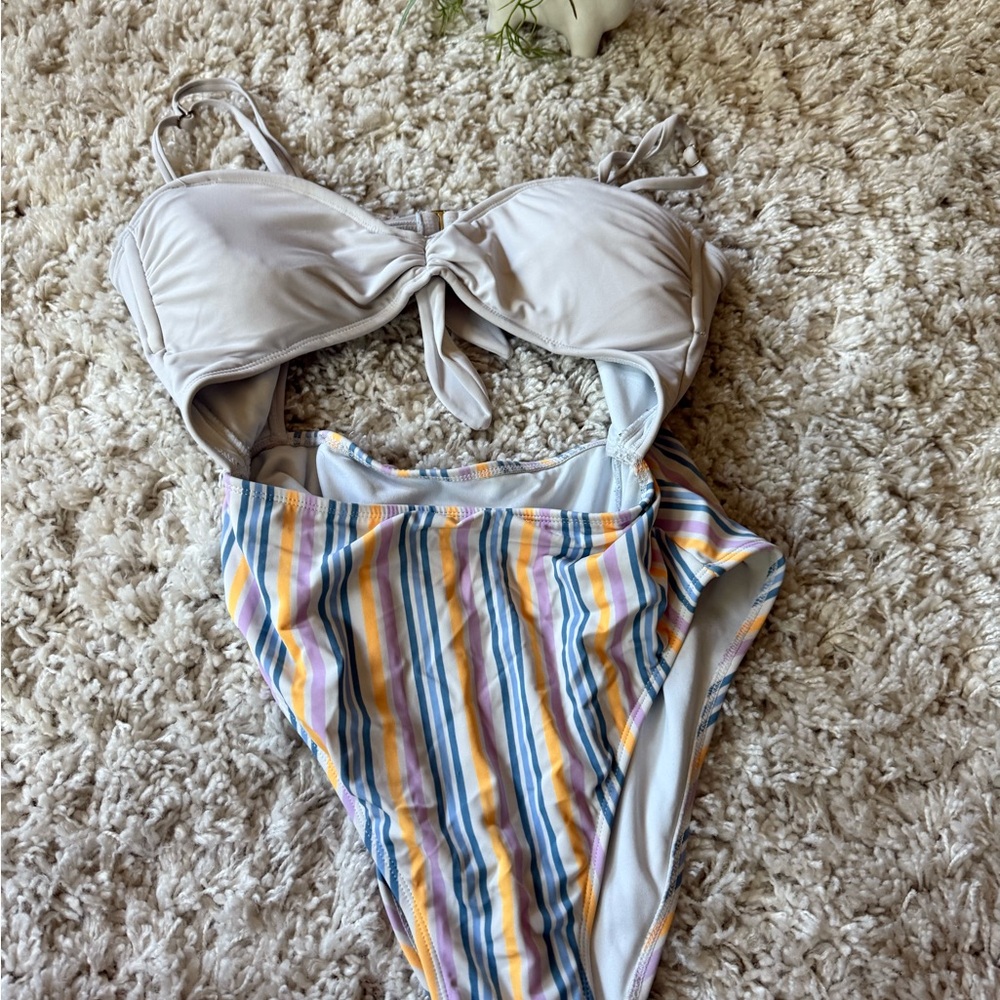Xhilaration Cream and Multicolor Striped Swimwear